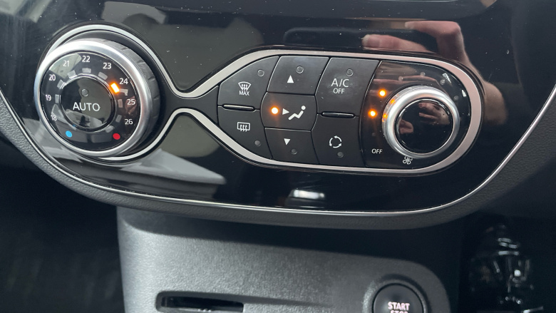 Renault Captur 1.5 dCi 90 Iconic 5dr Diesel Hatchback